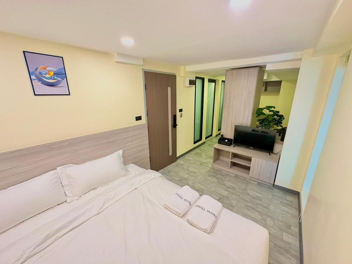 Nona Hotel, Bangkok Makkasan Luaran gambar